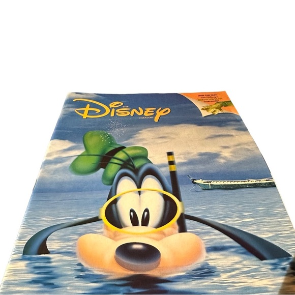 Vtg Disney 1999 Fathers Day Special Store Paperback Catalog First 100 Years VGC - Picture 4 of 7